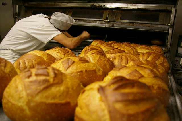 chléb v pekárně